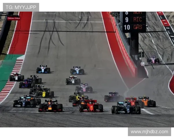 F1圣保罗大奖赛冲刺排位赛诺里斯强势登顶力压群雄夺得杆位